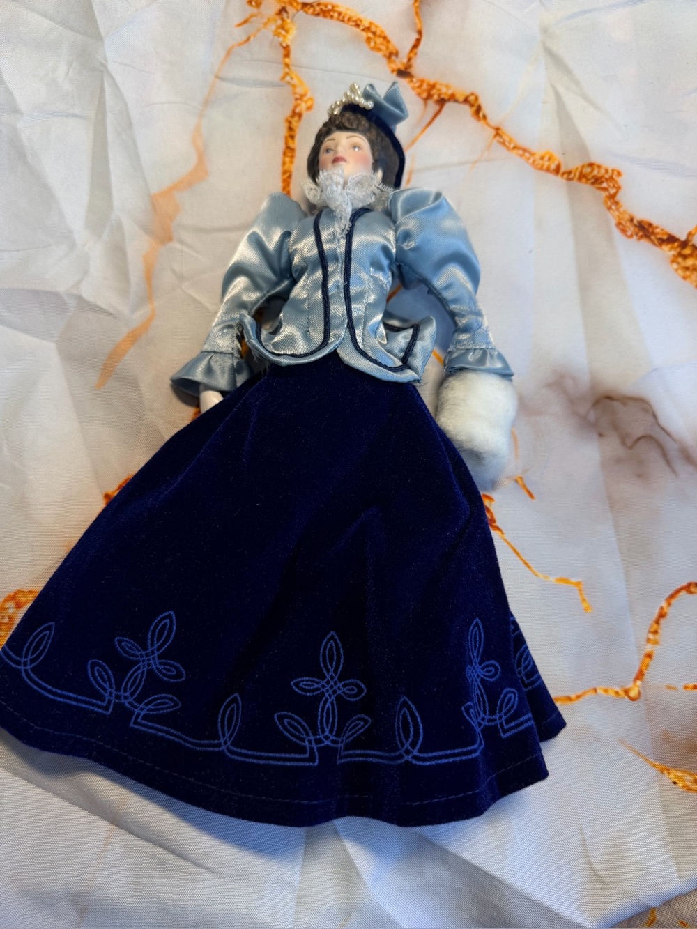 Avon Vintage 1990 porcelain doll